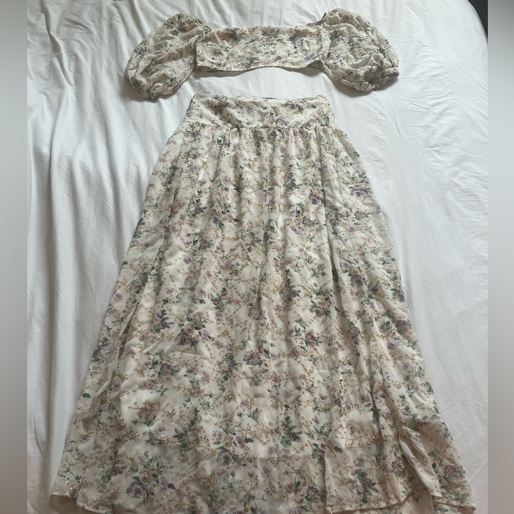 SHEIN Cream Floral Maxi Set